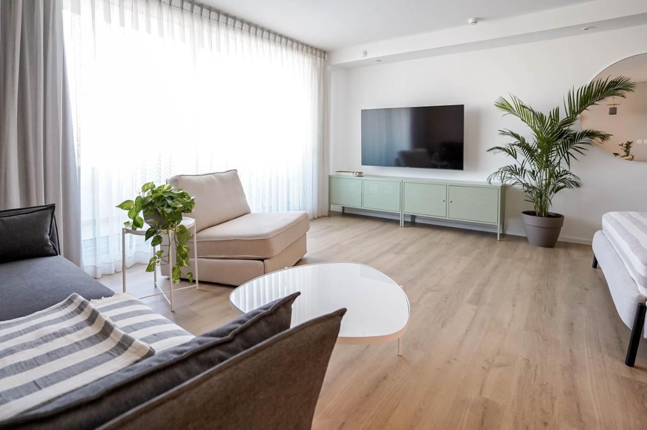 Apartment Sea View