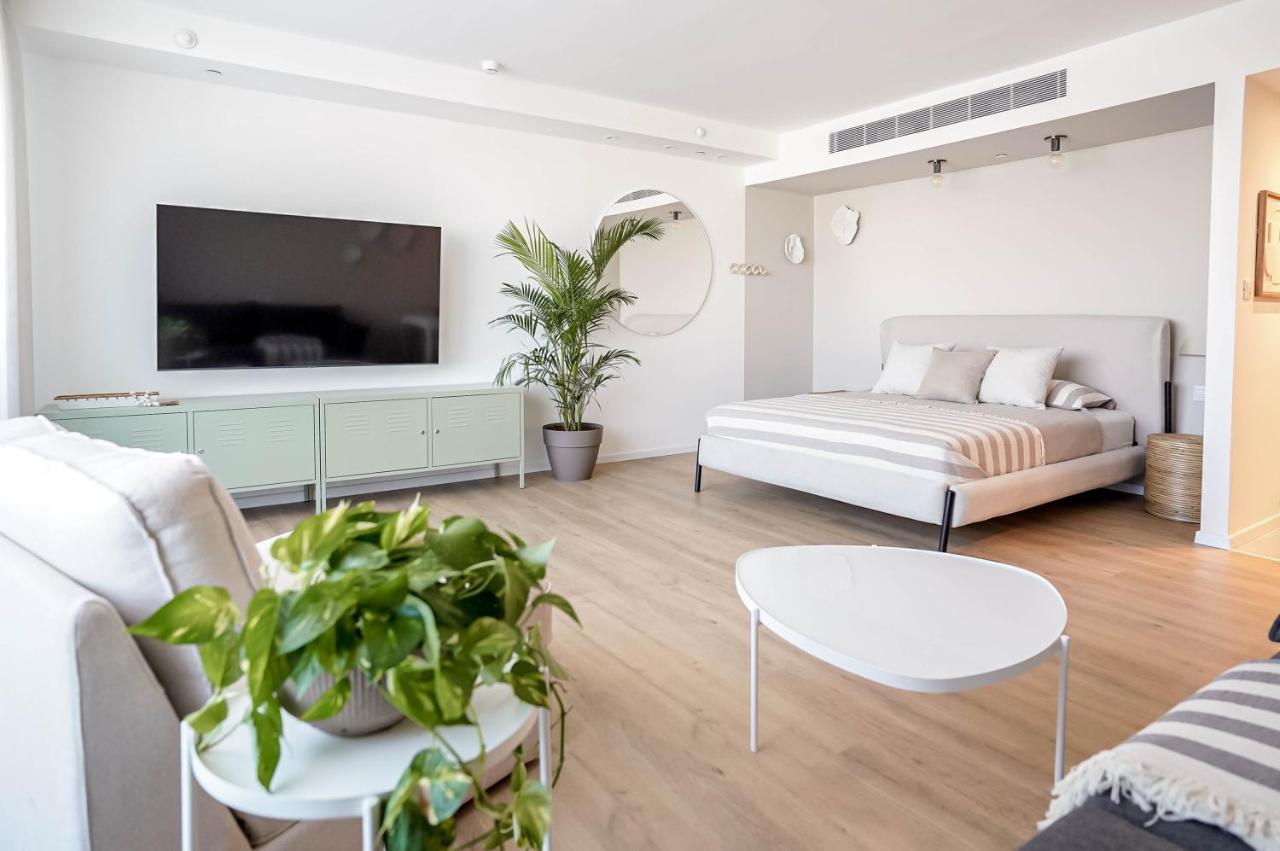 Sea View Apartment